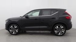 2025 (75) VOLVO XC40 2.0 B3P Ultra Dark 5dr Auto 5653940