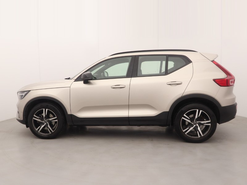 2023 (23) VOLVO XC40 2.0 B3P Plus Dark 5dr Auto 5667764
