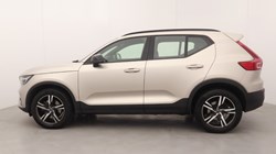 2023 (23) VOLVO XC40 2.0 B3P Plus Dark 5dr Auto 5667764