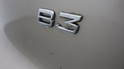 2023 (23) VOLVO XC40 2.0 B3P Plus Dark 5dr Auto 5667777