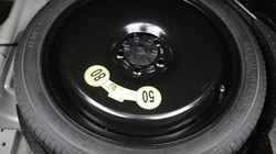 2023 (23) VOLVO XC40 2.0 B3P Plus Dark 5dr Auto 5667780
