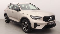 2023 (23) VOLVO XC40 2.0 B3P Plus Dark 5dr Auto 5667762