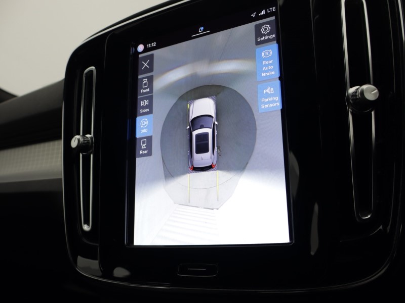 2023 (23) VOLVO XC40 2.0 B3P Plus Dark 5dr Auto 5667810