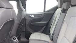 2023 (23) VOLVO XC40 2.0 B3P Plus Dark 5dr Auto 5667786