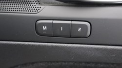 2023 (23) VOLVO XC40 2.0 B3P Plus Dark 5dr Auto 5667791