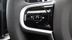 2025 (25) VOLVO XC90 2.0 B5P Ultra Dark 5dr AWD Geartronic 5681995