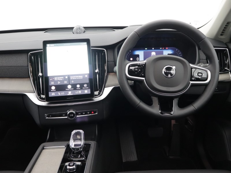 2025 (25) VOLVO XC90 2.0 B5P Ultra Dark 5dr AWD Geartronic 5681991