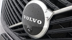 2025 (25) VOLVO XC90 2.0 B5P Ultra Dark 5dr AWD Geartronic 5681956