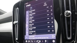2023 (72) VOLVO XC40 2.0 B3P Plus Dark 5dr Auto 5683956