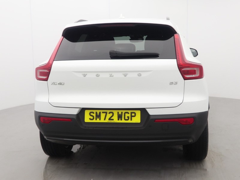 2023 (72) VOLVO XC40 2.0 B3P Plus Dark 5dr Auto 5684028