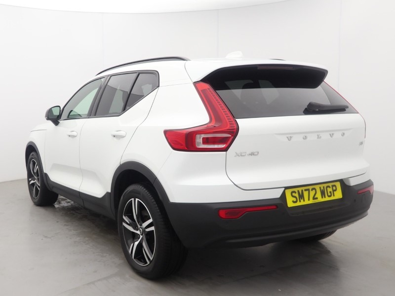2023 (72) VOLVO XC40 2.0 B3P Plus Dark 5dr Auto 5684031