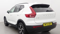 2023 (72) VOLVO XC40 2.0 B3P Plus Dark 5dr Auto 5684031