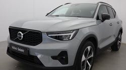 2025 (25) VOLVO XC40 2.0 B4P Plus Dark 5dr Auto *VAT QUALIFYING* 5701621