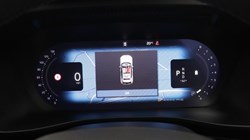 2025 (25) VOLVO XC40 2.0 B4P Plus Dark 5dr Auto *VAT QUALIFYING* 5701659