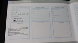 2025 (25) VOLVO XC40 2.0 B4P Plus Dark 5dr Auto *VAT QUALIFYING* 5701671
