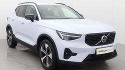 2025 (75) VOLVO XC40 2.0 B4P Plus Dark 5dr Auto 5693810