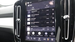 2025 (75) VOLVO XC40 2.0 B4P Plus Dark 5dr Auto 5693856