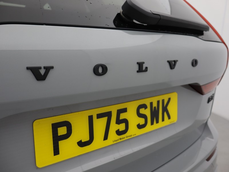 2026 (75) VOLVO XC60 2.0 B5P Plus Black Edition 5dr AWD Geartronic 5687805