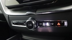 2026 (75) VOLVO XC60 2.0 B5P Plus Black Edition 5dr AWD Geartronic 5687851
