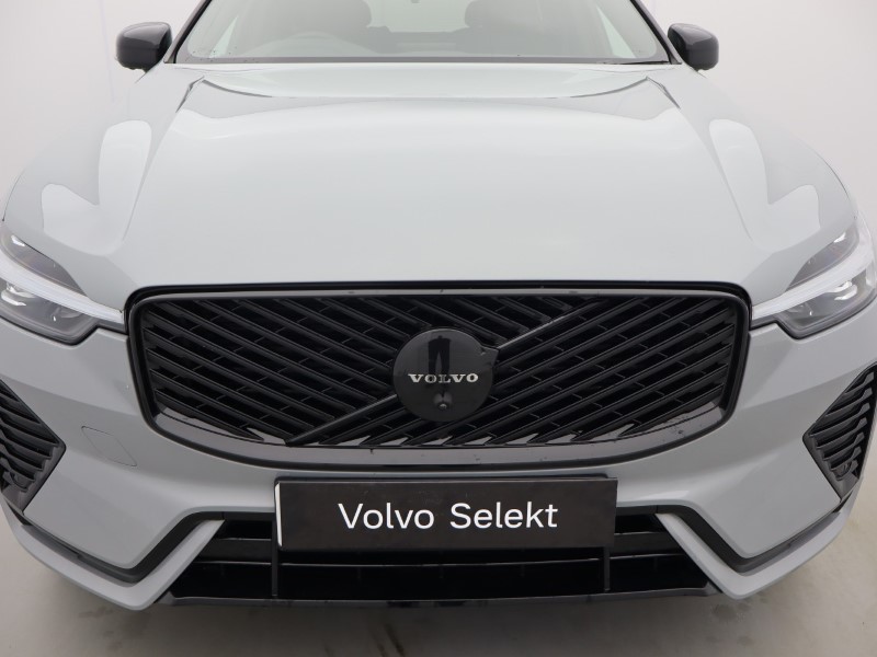 2026 (75) VOLVO XC60 2.0 B5P Plus Black Edition 5dr AWD Geartronic 5687801