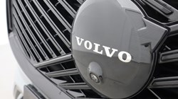 2026 (75) VOLVO XC60 2.0 B5P Plus Black Edition 5dr AWD Geartronic 5688299