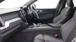 2026 (75) VOLVO XC60 2.0 B5P Plus Black Edition 5dr AWD Geartronic 5687816