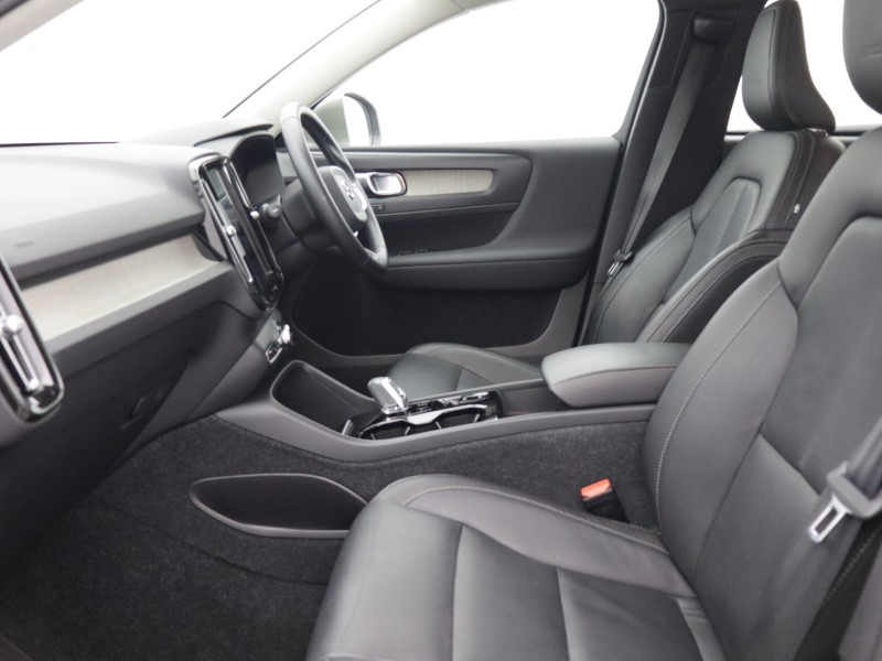 2020 (69) VOLVO XC40 1.5 T5 [262] Hybrid Inscription 5dr Geartronic 5757575