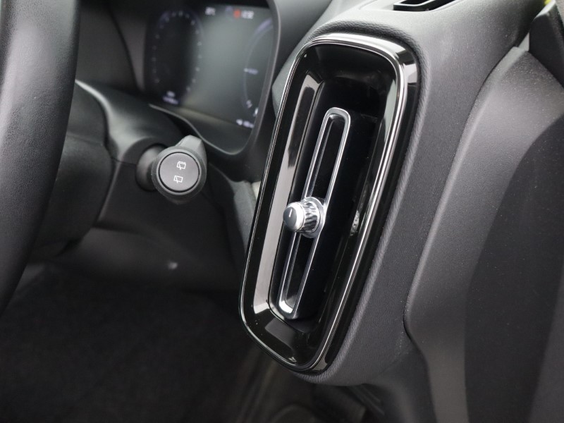 2020 (69) VOLVO XC40 1.5 T5 [262] Hybrid Inscription 5dr Geartronic 5757581