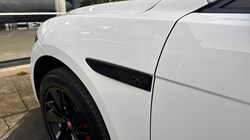 2022 (22) JAGUAR F-PACE 2.0 P400e R-Dynamic Black 5dr Auto AWD 4848920
