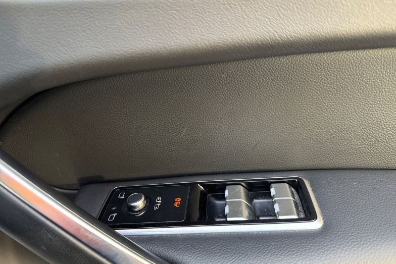 2022 (22) JAGUAR F-PACE 2.0 P400e R-Dynamic Black 5dr Auto AWD 4848923