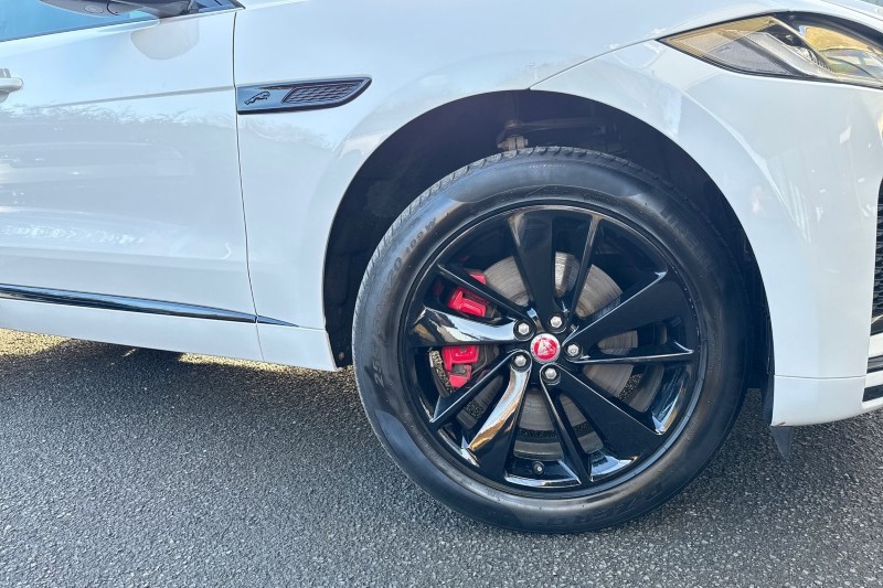 2022 (22) JAGUAR F-PACE 2.0 P400e R-Dynamic Black 5dr Auto AWD 4848947