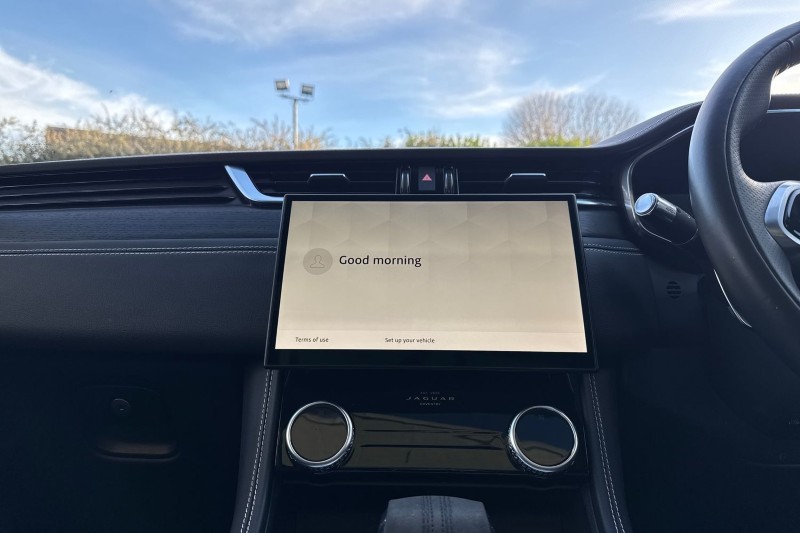 2022 (22) JAGUAR F-PACE 2.0 P400e R-Dynamic Black 5dr Auto AWD 4848914