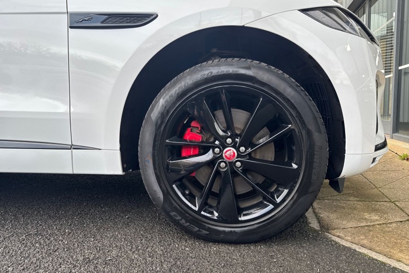2022 (22) JAGUAR F-PACE 2.0 P400e R-Dynamic Black 5dr Auto AWD 4848908