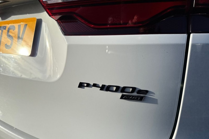 2022 (22) JAGUAR F-PACE 2.0 P400e R-Dynamic Black 5dr Auto AWD 4848949