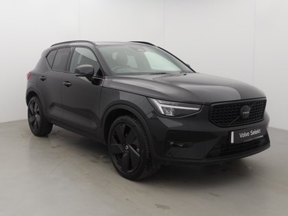 2025 (75) VOLVO XC40 2.0 B4P Plus Black Edition 5dr Auto