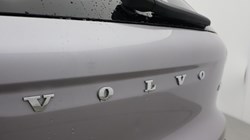 2025 (25) VOLVO XC40 2.0 B3P Plus Dark 5dr Auto 5763296