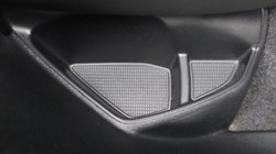 2025 (25) VOLVO XC40 2.0 B3P Plus Dark 5dr Auto 5763318