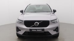 2025 (25) VOLVO XC40 2.0 B3P Plus Dark 5dr Auto 5763342