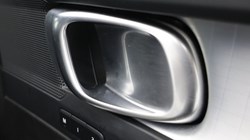 2025 (25) VOLVO XC40 2.0 B3P Plus Dark 5dr Auto 5763308