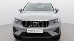 2025 (75) VOLVO XC40 2.0 B4P Ultra Bright 5dr Auto 5734317