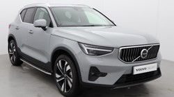 2025 (75) VOLVO XC40 2.0 B4P Ultra Bright 5dr Auto 5734318
