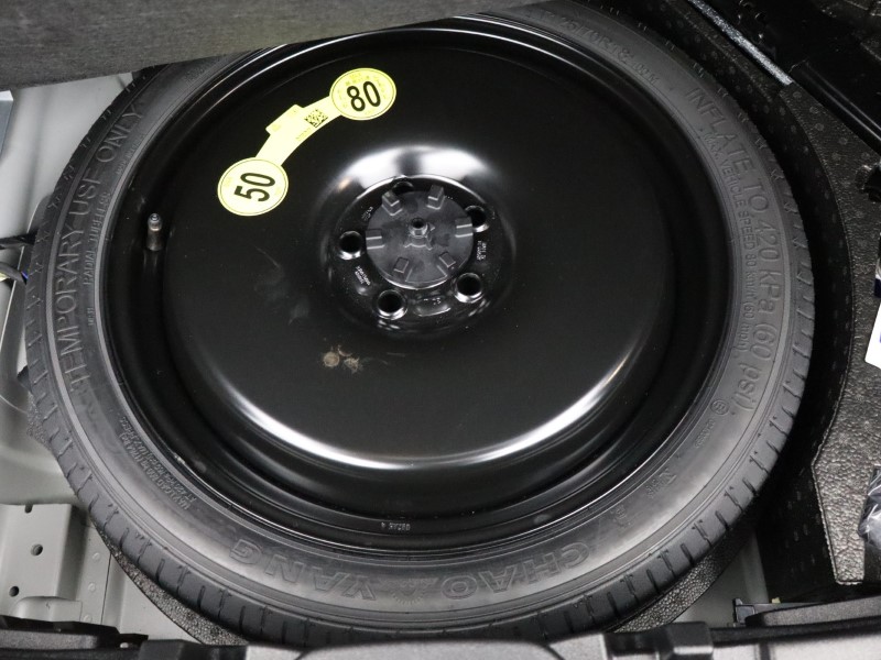 2025 (75) VOLVO XC40 2.0 B4P Ultra Bright 5dr Auto 5734356