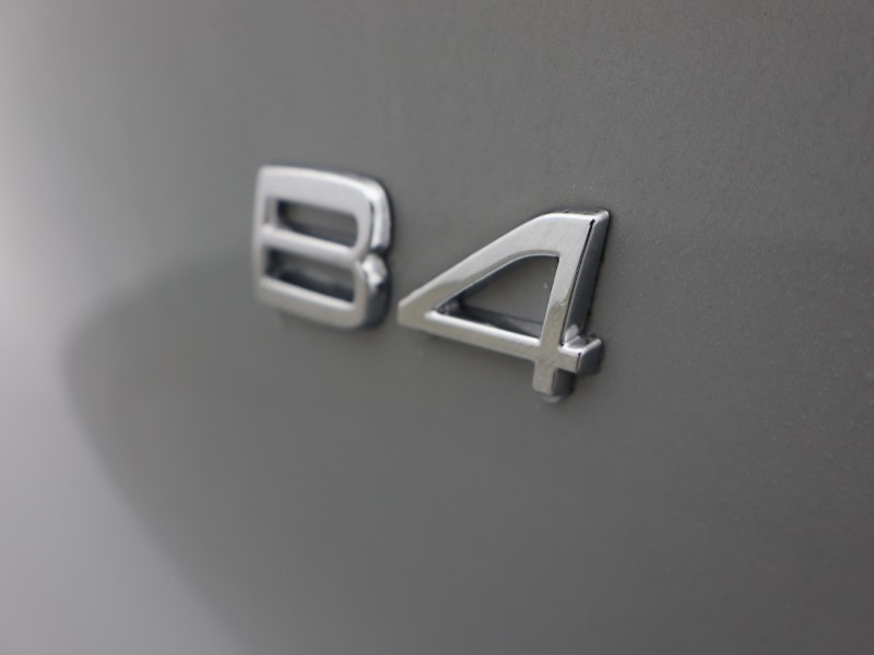2025 (75) VOLVO XC40 2.0 B4P Ultra Bright 5dr Auto 5734332