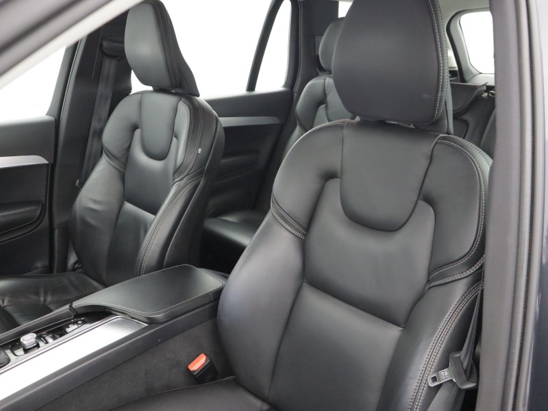 2019 (69) VOLVO XC90 2.0 D5 PowerPulse Momentum Pro 5dr AWD Geartronic 5758284