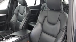 2019 (69) VOLVO XC90 2.0 D5 PowerPulse Momentum Pro 5dr AWD Geartronic 5758284