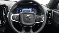2025 (25) VOLVO XC40 2.0 B3P Core 5dr Auto 5745006