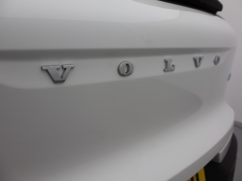 2025 (25) VOLVO XC40 2.0 B3P Core 5dr Auto 5745029