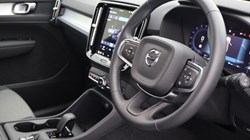 2025 (25) VOLVO XC40 2.0 B3P Core 5dr Auto 5745000