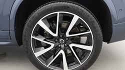 2024 (74) VOLVO XC90 2.0 B5P Plus Edition Dark 5dr AWD Geartronic 5760260