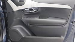 2024 (74) VOLVO XC90 2.0 B5P Plus Edition Dark 5dr AWD Geartronic 5760267